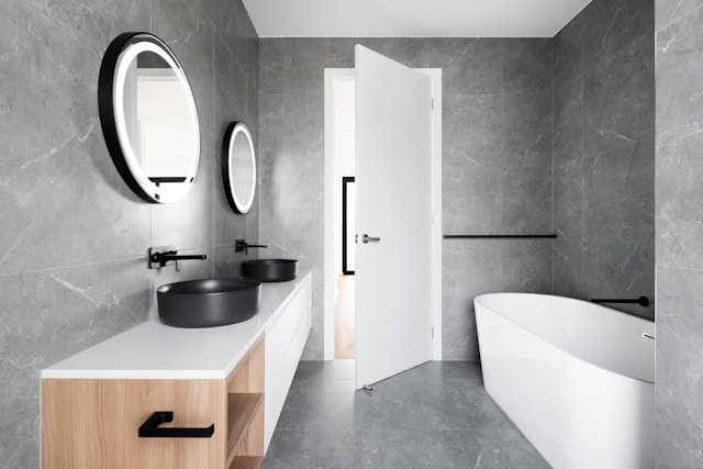 10 Tips for Upgrading Your Master Bathroom | Kings River Life Magazine